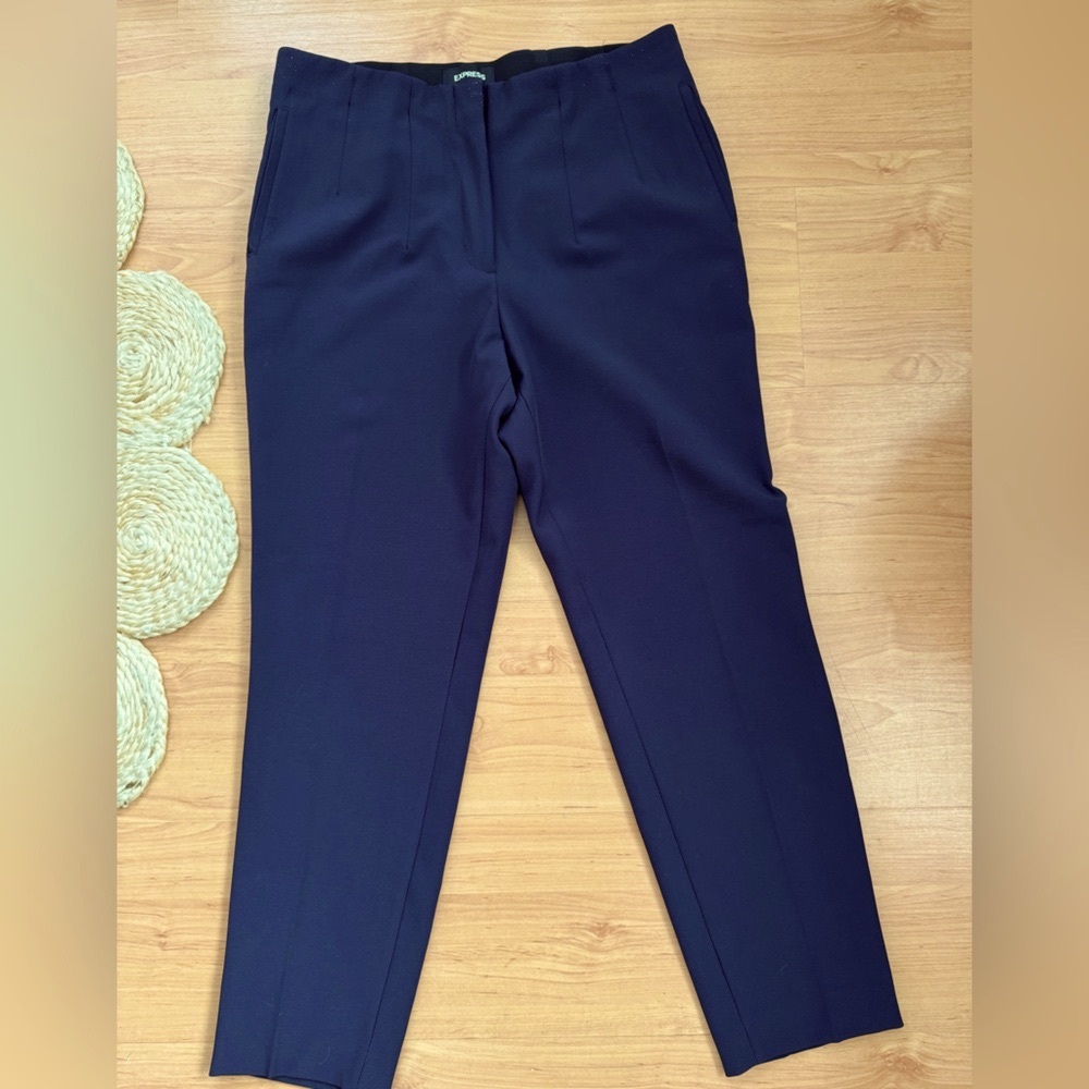 Express High-waisted pleated ankle trousers - Navy Blue